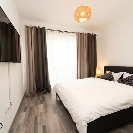 Skyview Apartments * Brasov